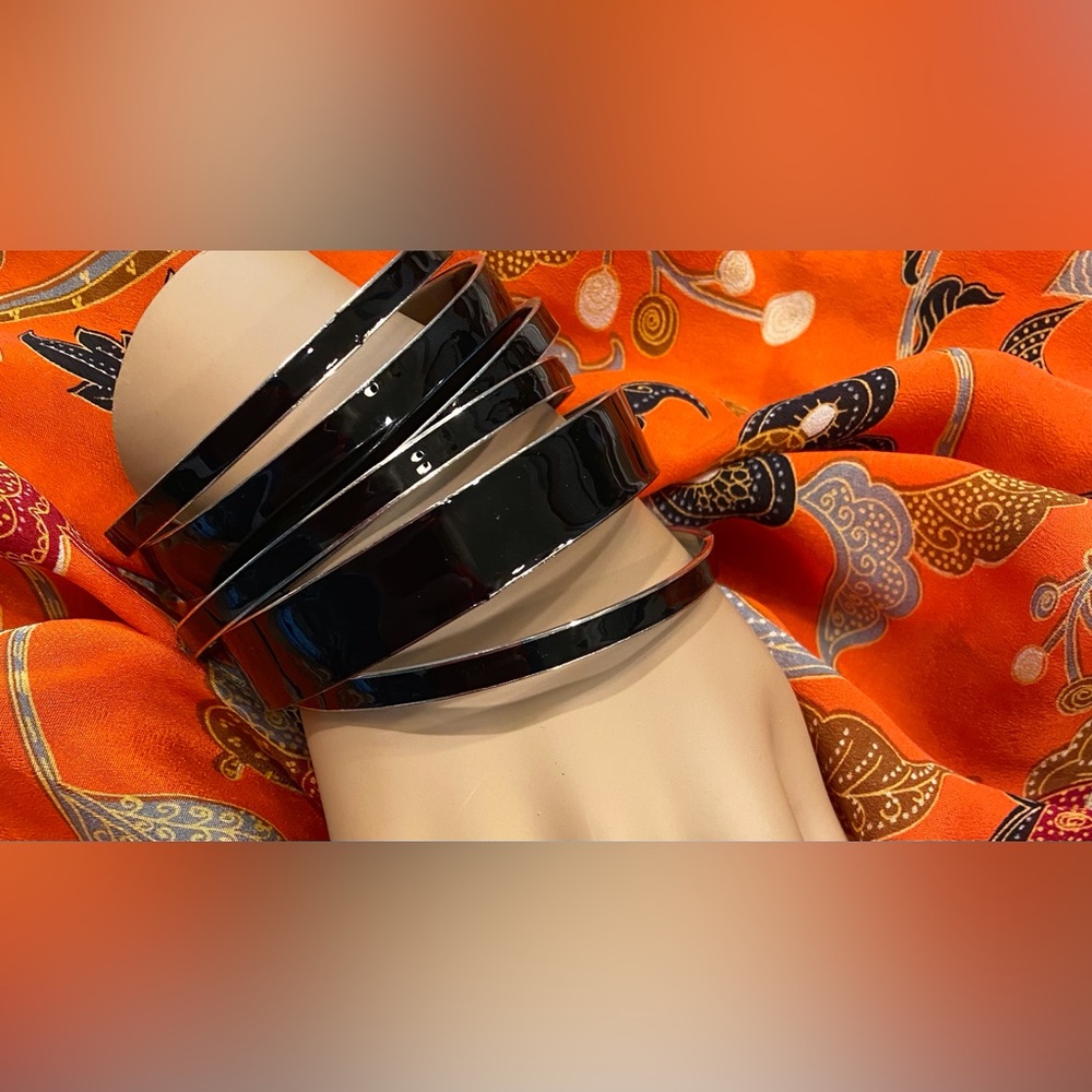 Six Black Enamel With Silver Circle Bracelets - image 4